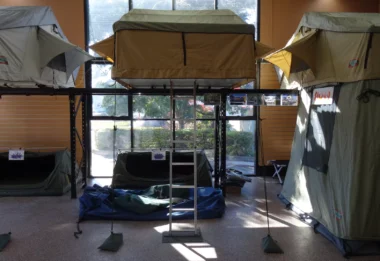 Roof Top Tent Superior 1.8 showroom