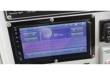 Austrack MP5 Stereo - Touch Screen