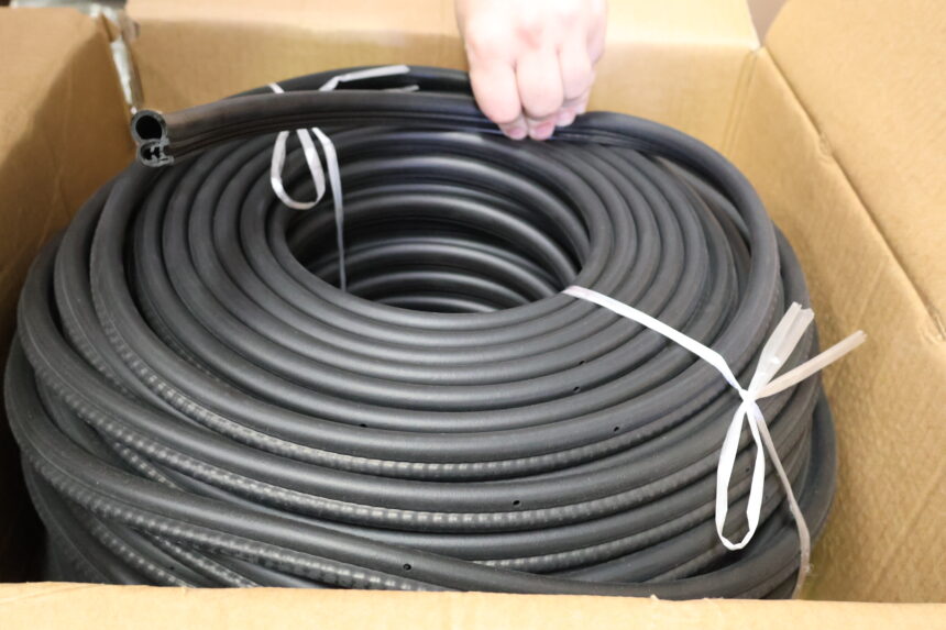 Compression Seal for Compartment Doors - Per Metre - Image 3