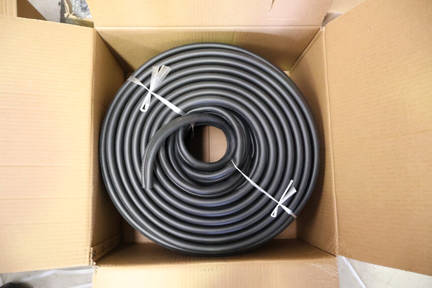 Compression Seal for Hybrid Roof - Per Metre - Image 3